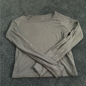 Brandy Melville Leah Ribbed Top in blue